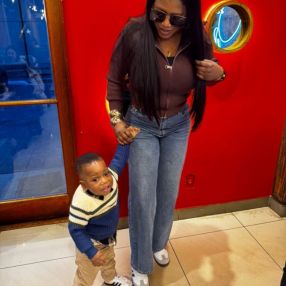 Omowunmi, Family in Toronto