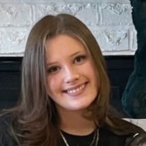 Leila, Babysitter à Bradford West Gwillimbury