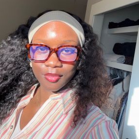 Chioma, Babysitter à Saskatoon
