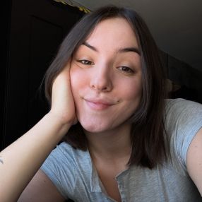 Ariane, Babysitter à Repentigny
