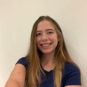 Isabella, Babysitter in Calgary