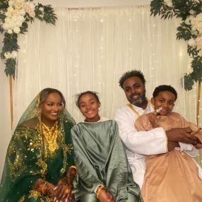 Tirsan, Famille à Ottawa