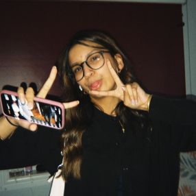 Kenza, Babysitter in Leduc