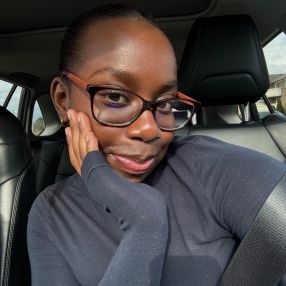 Garcelle, Babysitter à St. Catharines