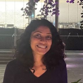 Sadhana, Babysitter à Toronto