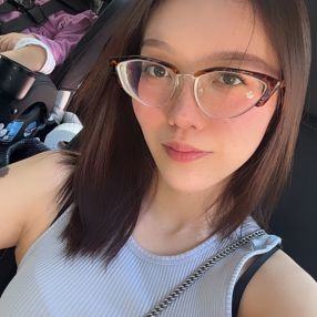 Vy, Family in Newmarket