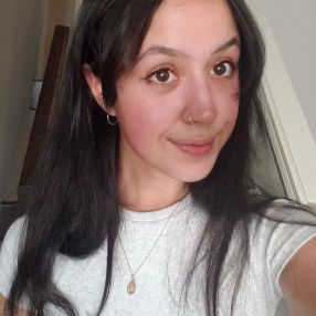 Amy, Babysitter in Sherwood Park