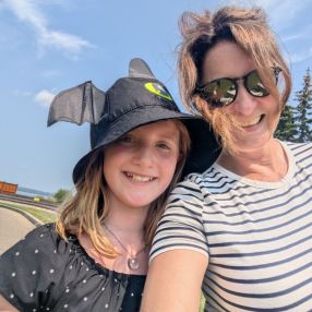 Ronda, Famille à Sylvan Lake