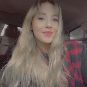 ErinMargaret, Babysitter à Grande Prairie