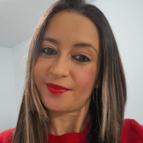 Paola, Babysitter à Sherbrooke
