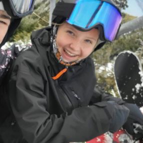 Sasha, Babysitter à Pitt Meadows