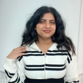 Harmeet, Babysitter à Surrey