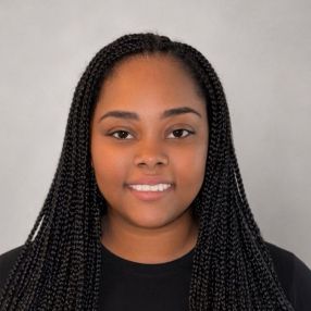 Aliyah, Babysitter in Burlington