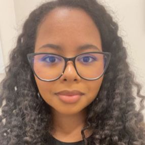 Leen, Babysitter in Ottawa