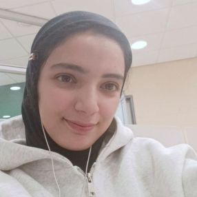 Meryem, Babysitter à Gatineau