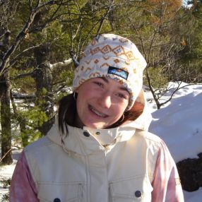 Hanah, Babysitter in Arnprior