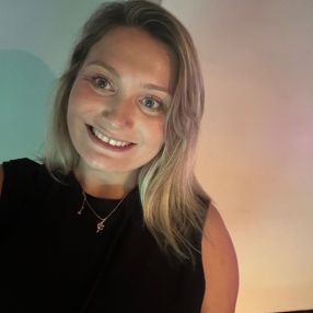 Sutton, Babysitter à Brossard