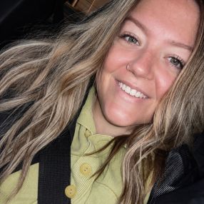 Lexine, Babysitter in Barrie