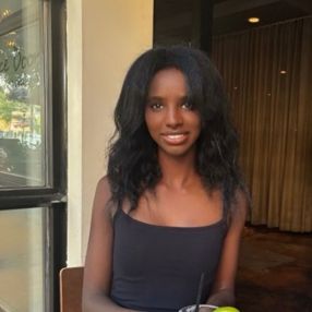 Berhanesh, Babysitter à Winnipeg