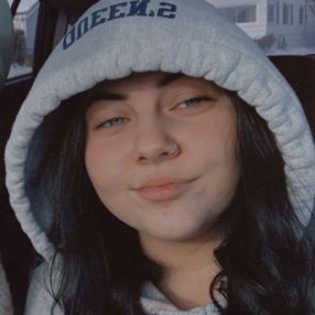 Makayla, Babysitter in North Bay