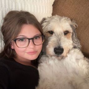 Kiarra, Babysitter à Okotoks