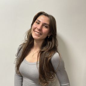 Noemie, Babysitter à Montreal