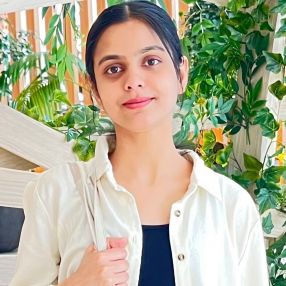 Harshjot, Babysitter à Burnaby