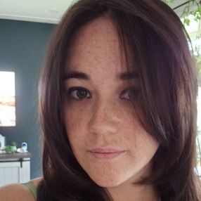 Kiyomi, Babysitter in Burlington