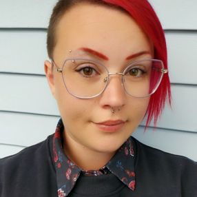 Raven, Babysitter in Maple Ridge