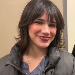 Claire, Babysitter in Edmonton