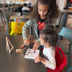 Houda, Family in Brossard