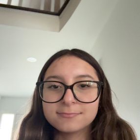 Victoria, Babysitter à Vaughan