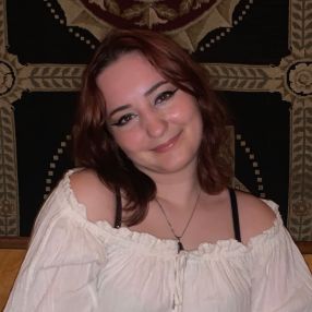 Katrina, Babysitter in Hamilton