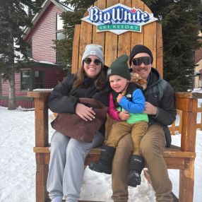 Olivia, Famille à Kelowna