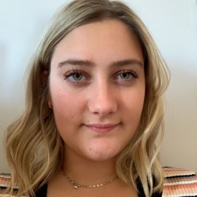 Lya, Babysitter à Repentigny