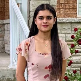 JAISMEEN, Babysitter à Kelowna