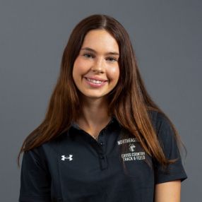 Cailey, Babysitter in Whitchurch-Stouffville