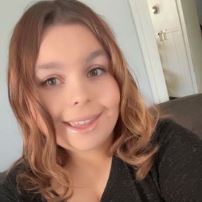 Katriyna, Babysitter in Windsor