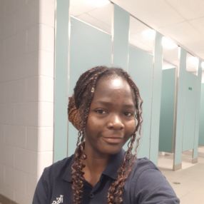 Benita, Babysitter à Brantford