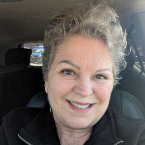 Jackie, Babysitter à Moncton
