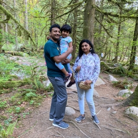 Dwaipayan, Famille à Burnaby