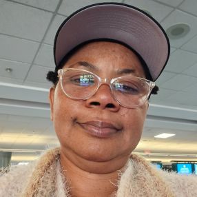 Chinyere, Babysitter à Kamloops