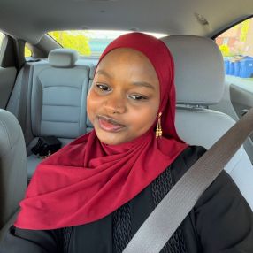 Oumou, Babysitter à Montreal