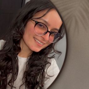 Simran, Babysitter à Oshawa