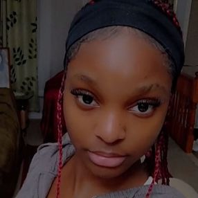 Adline, Babysitter à Thorold