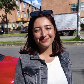 Paula Andrea, Niñera en Bogotá