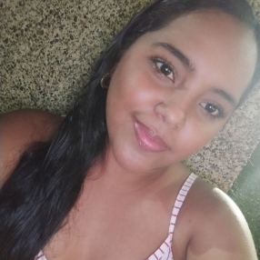 Juliana, Niñera en Calamar