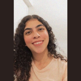 Paula Andrea, Babysitter in Itagüi