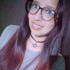 Niñera Anggie en Catambuco