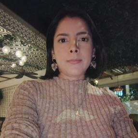 Jennifer, Niñera en Medellín
